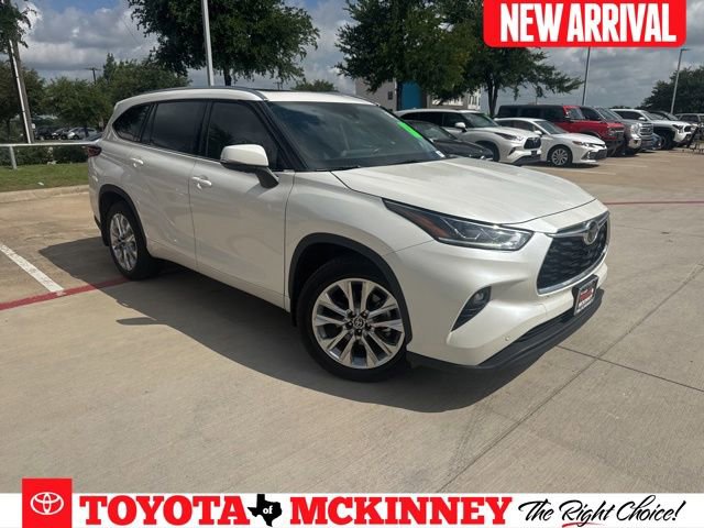Used 2021 Toyota Highlander Limited