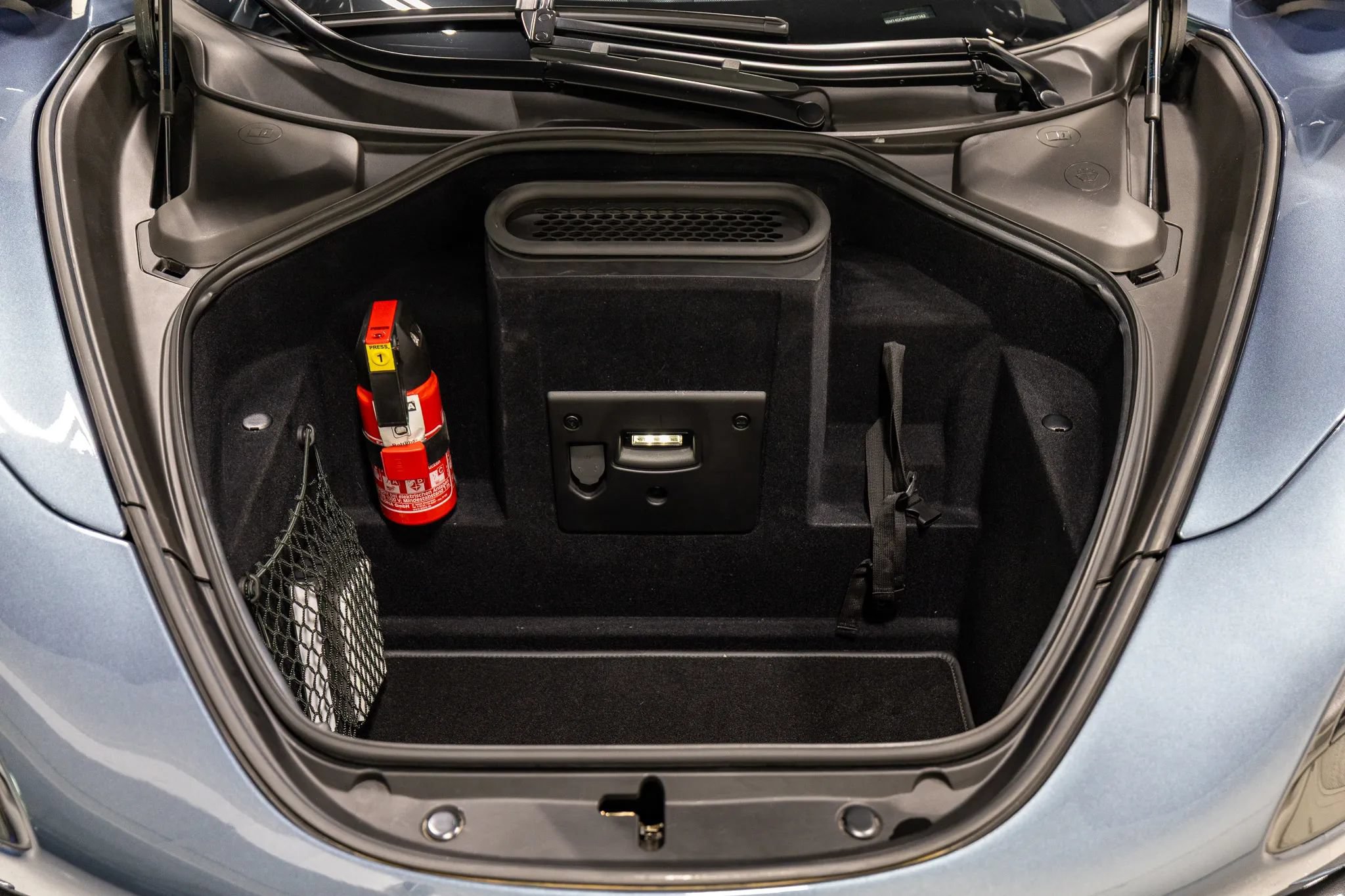 Used 2018 McLaren 720S Performance photo 50