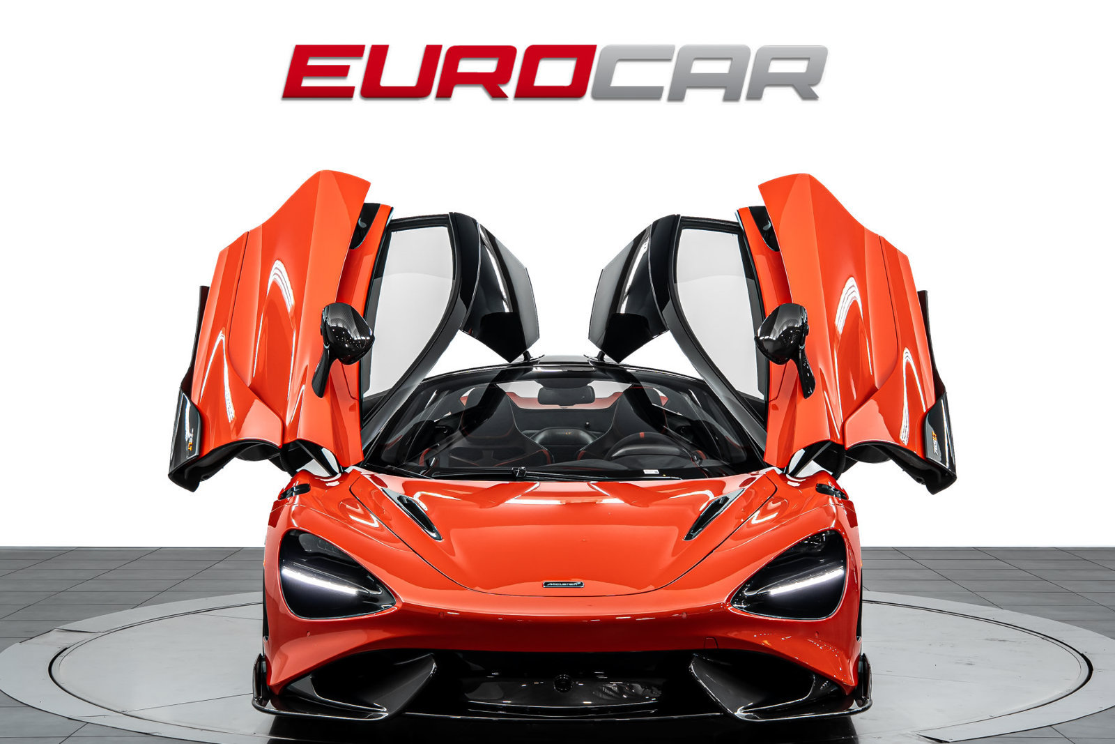Used 2021 McLaren 765LT photo 9