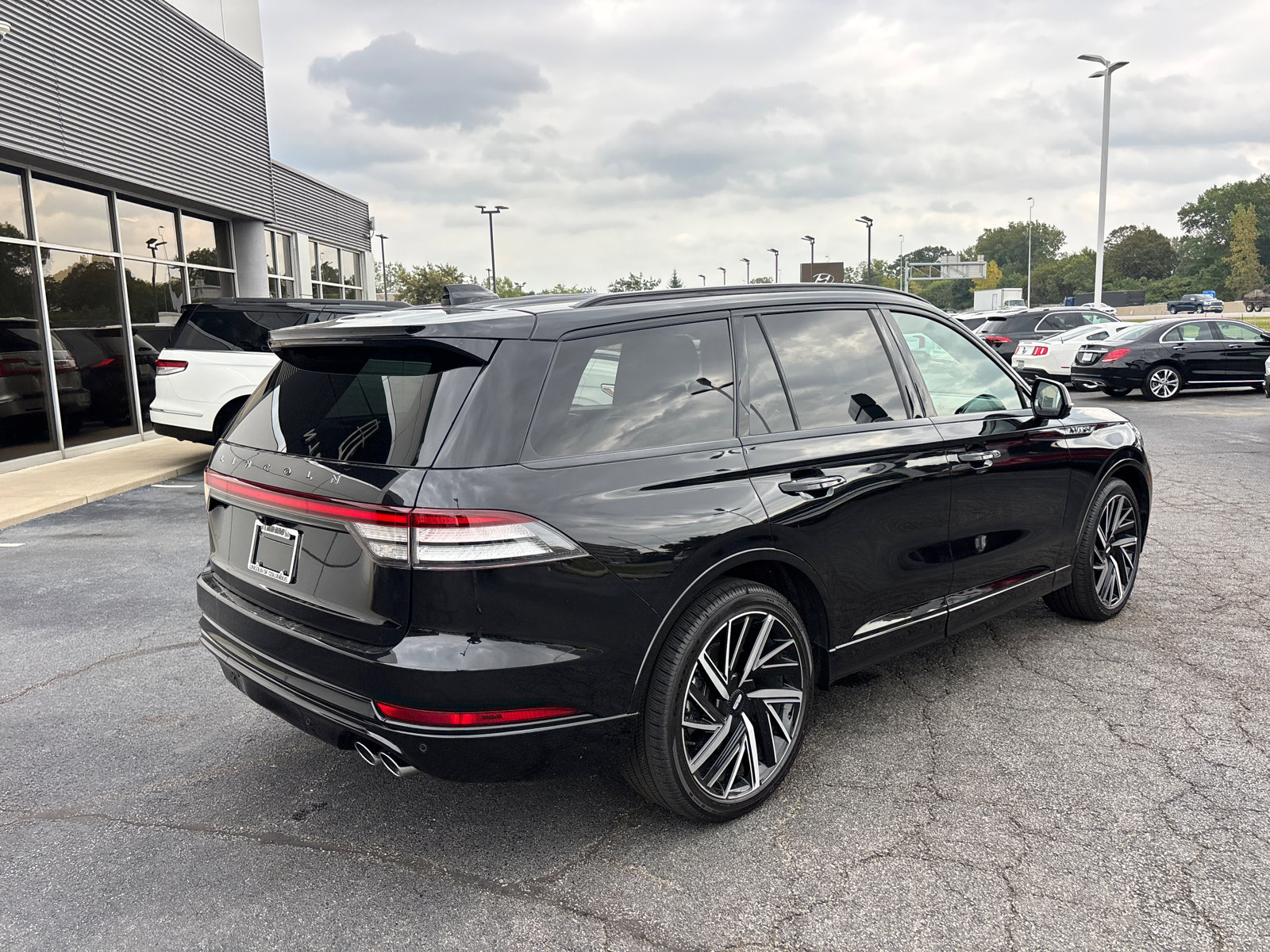 2025 Lincoln Aviator Black Label