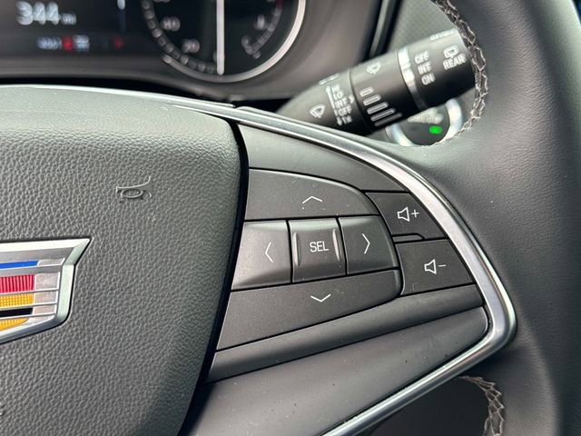 2025 Cadillac XT5 Luxury