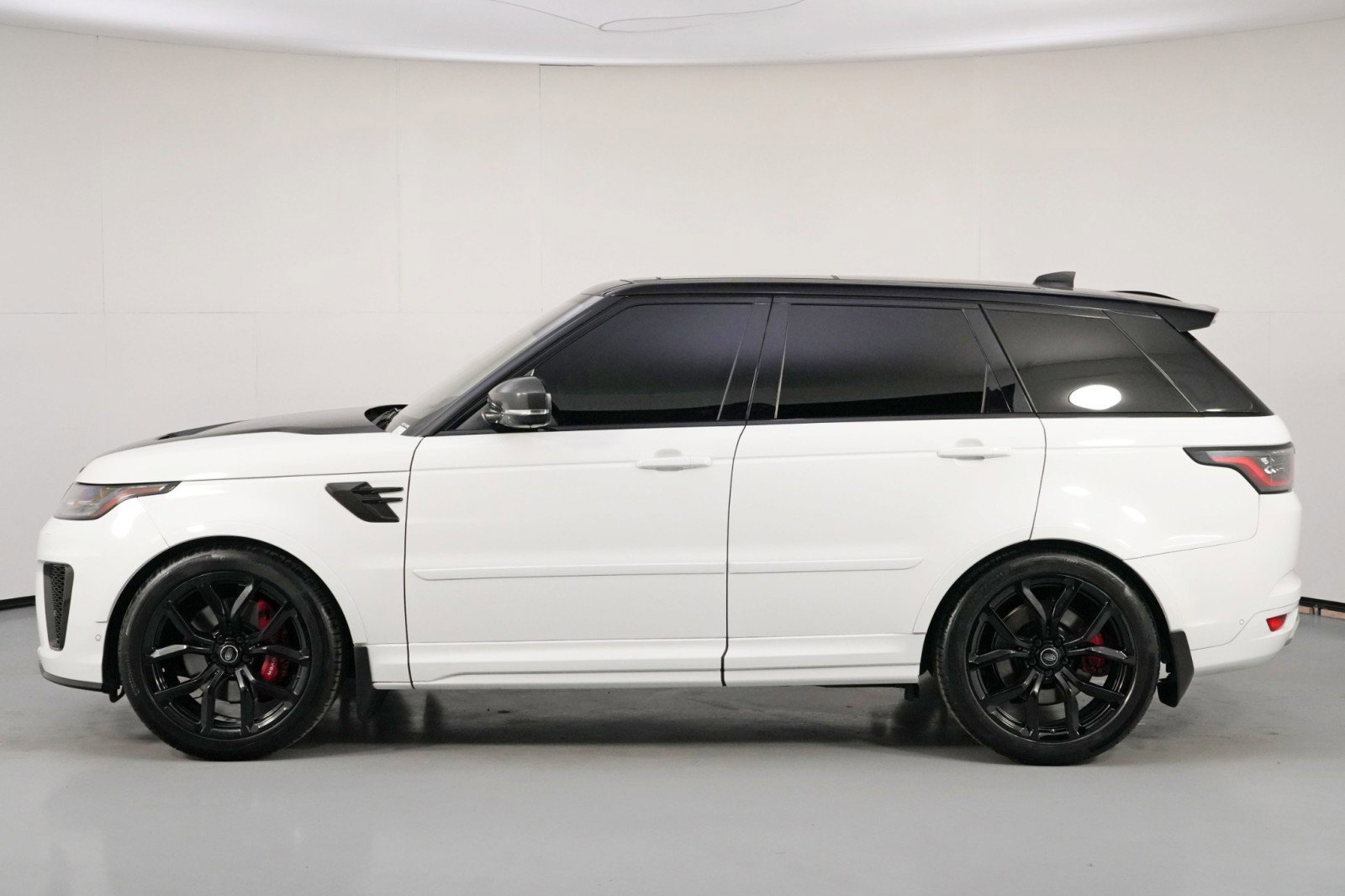 2019 Land Rover Range Rover Sport SVR