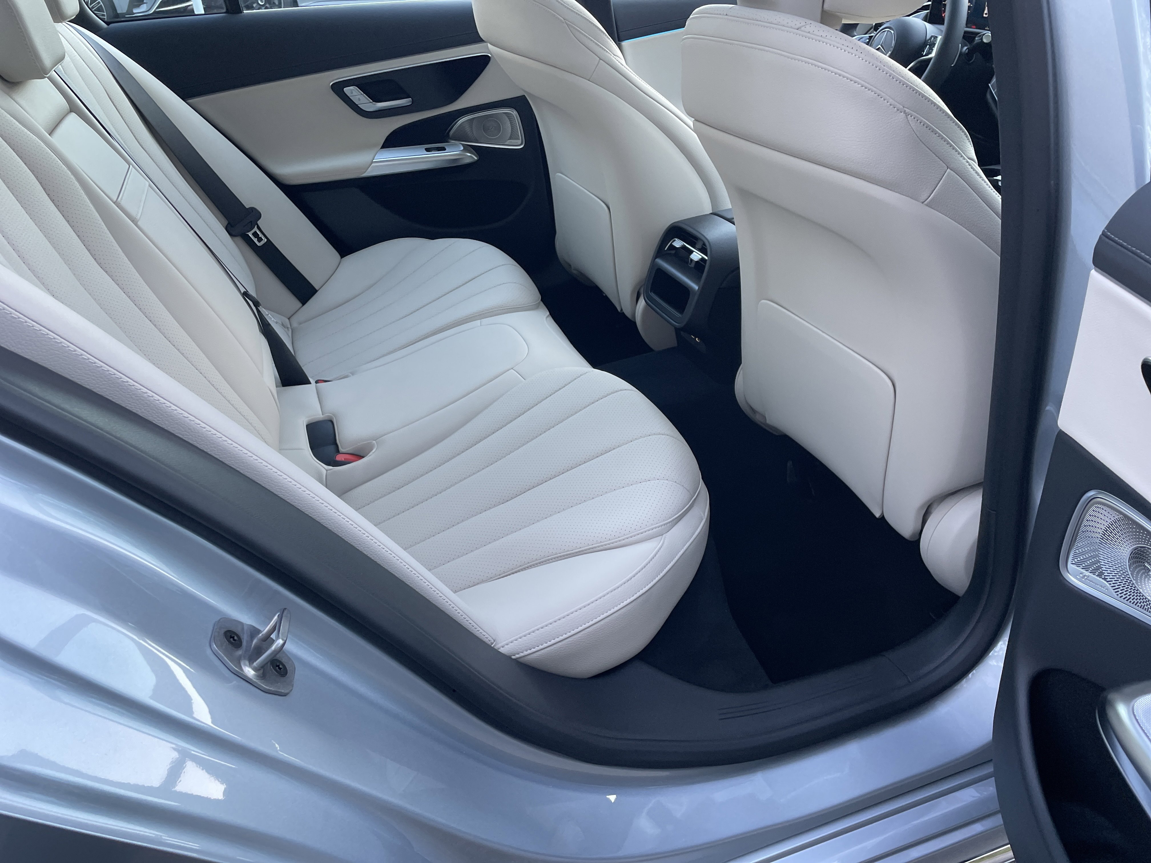 2026 Mercedes-Benz E 450 4MATIC Sedan