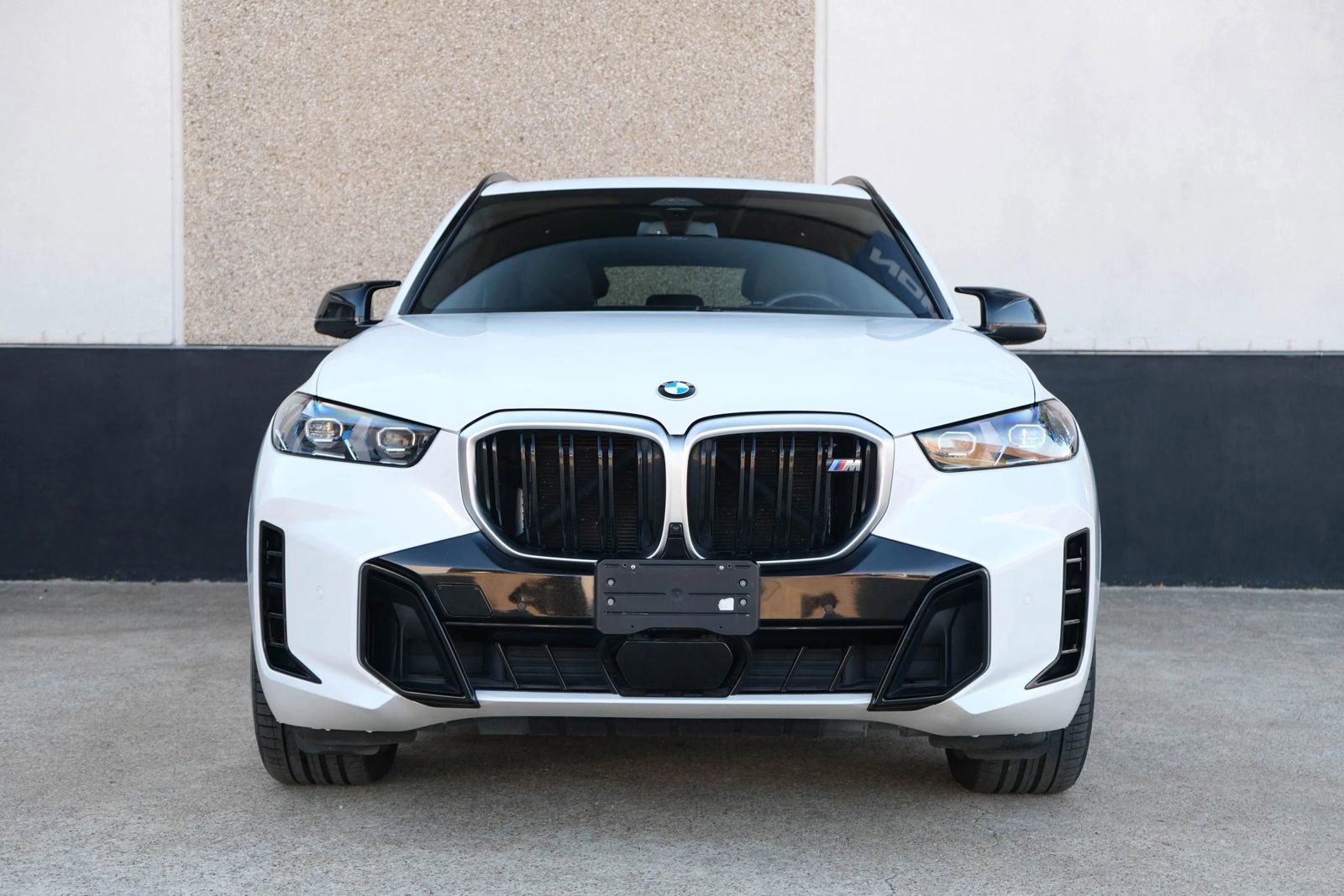 2024 BMW X5 M60i