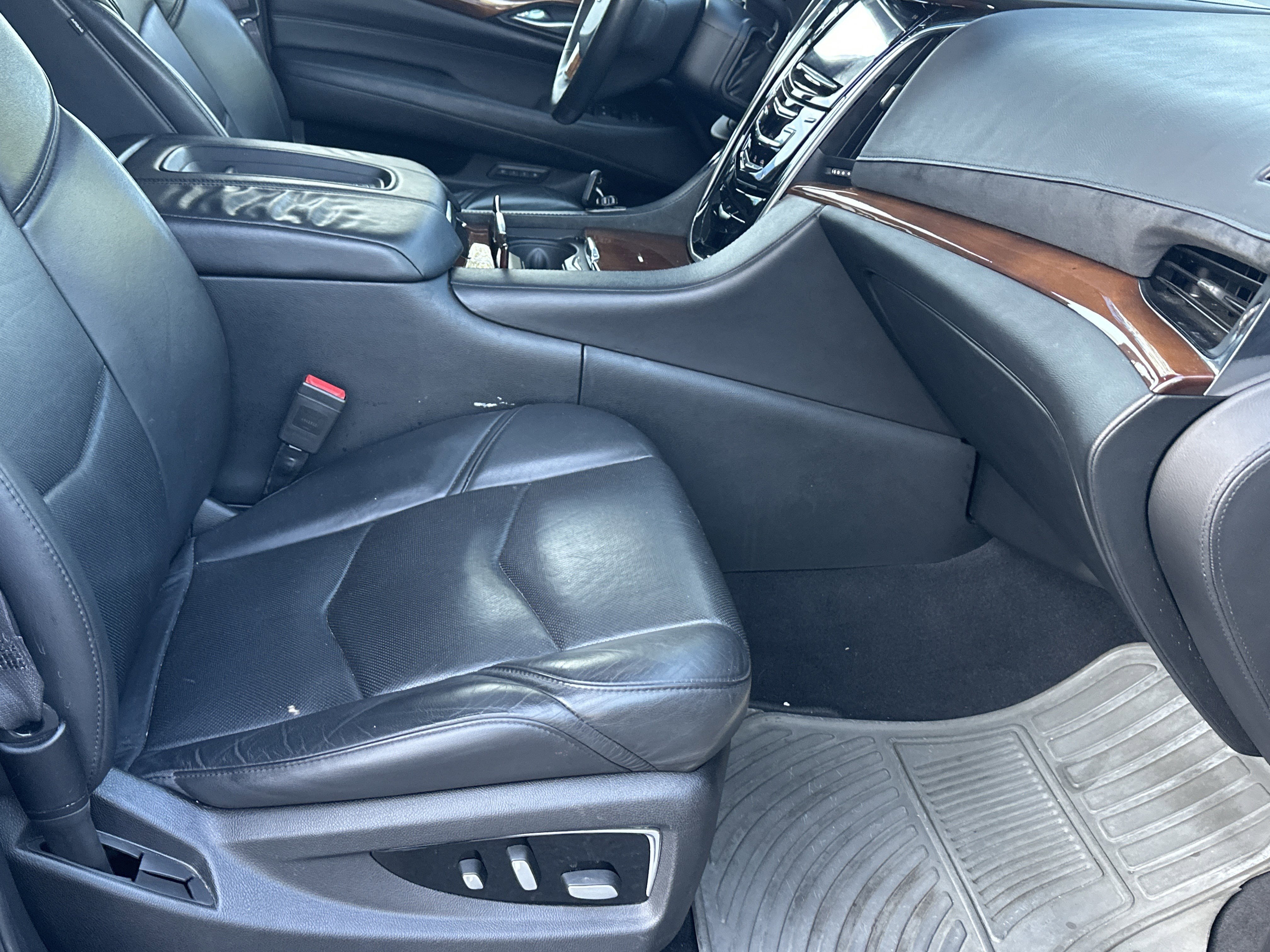 2017 Cadillac Escalade Luxury