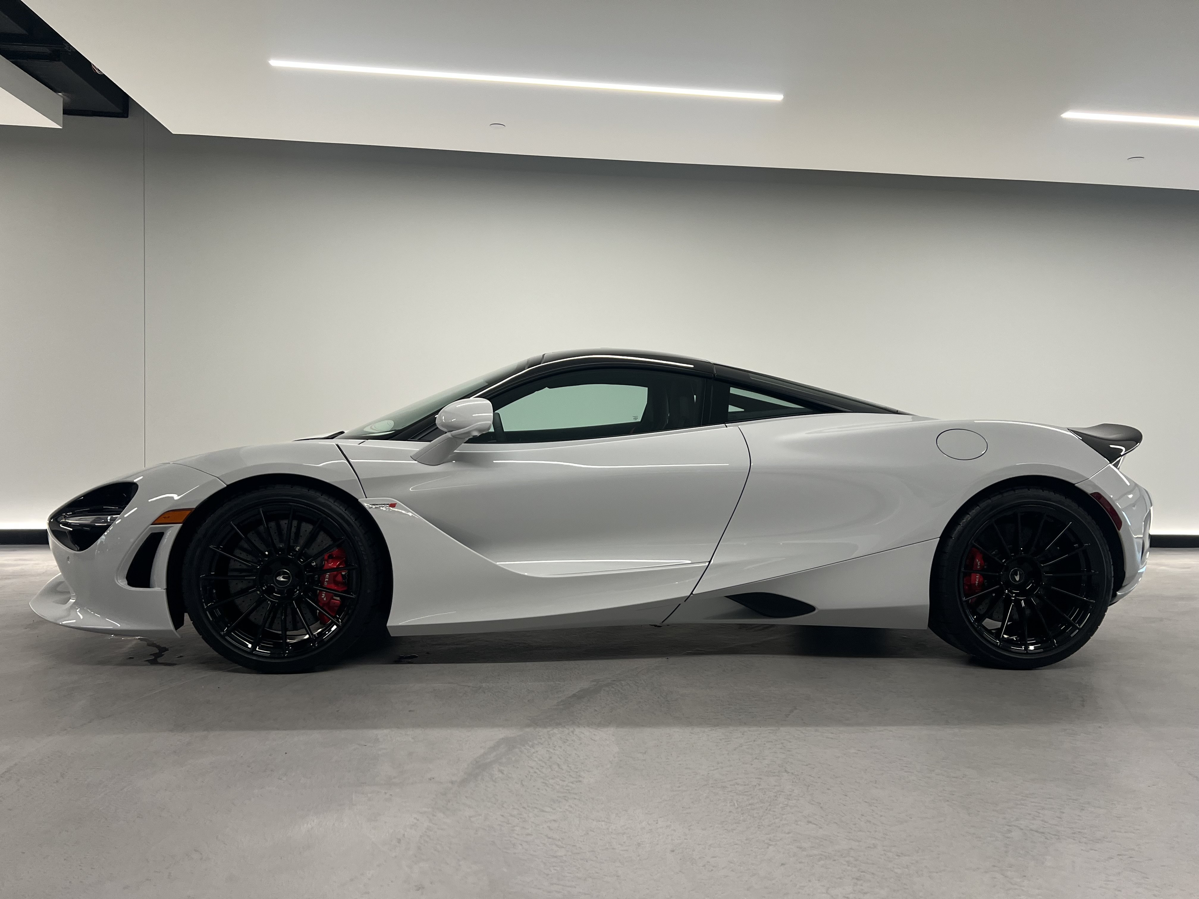 New 2027 McLaren 750S 2
