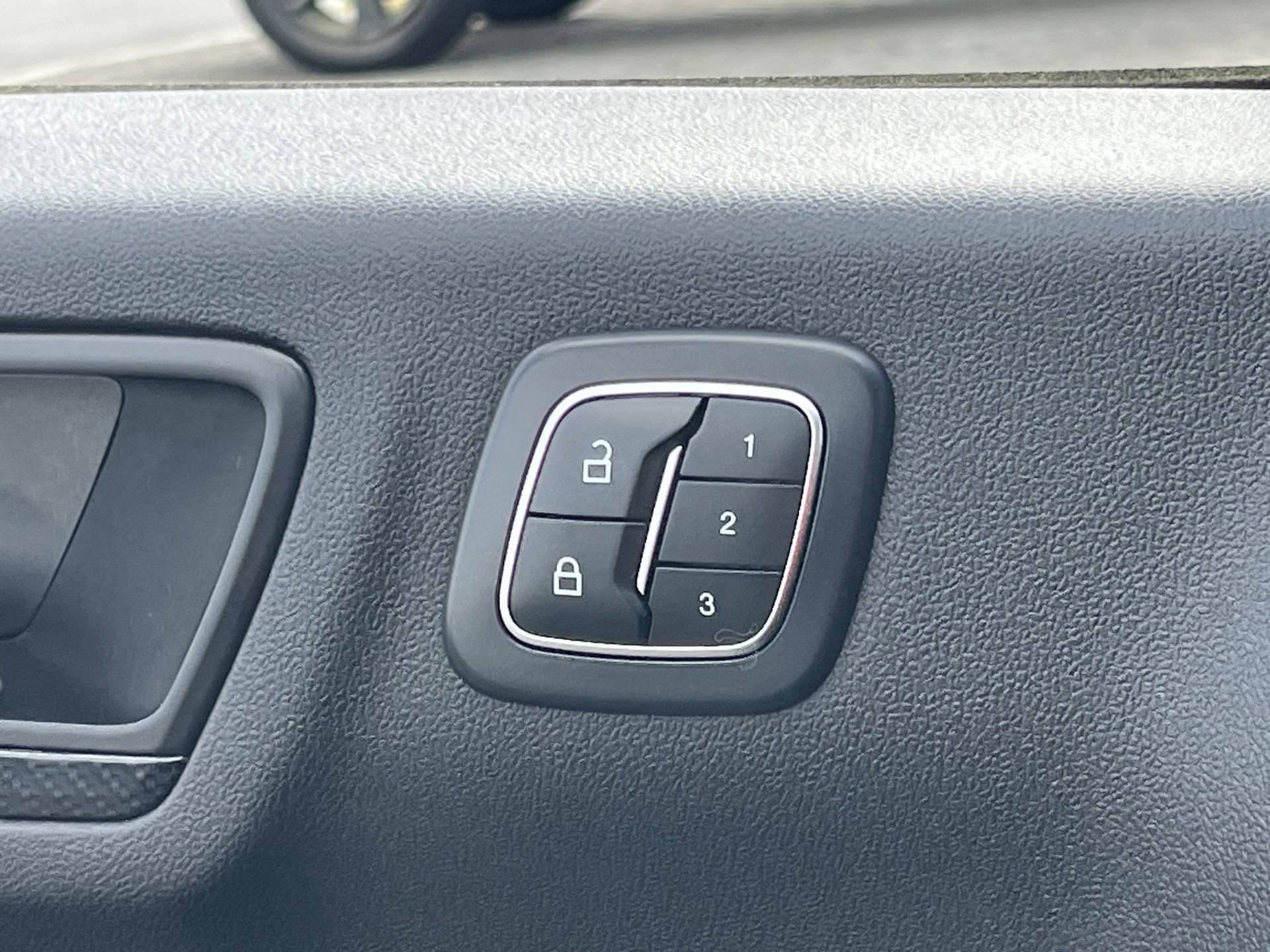 2025 Ford Escape ST-Line Elite