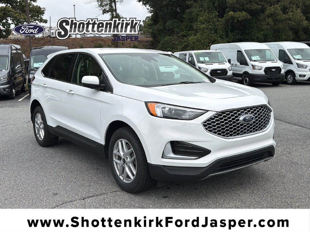Used 2024 Ford Edge SEL