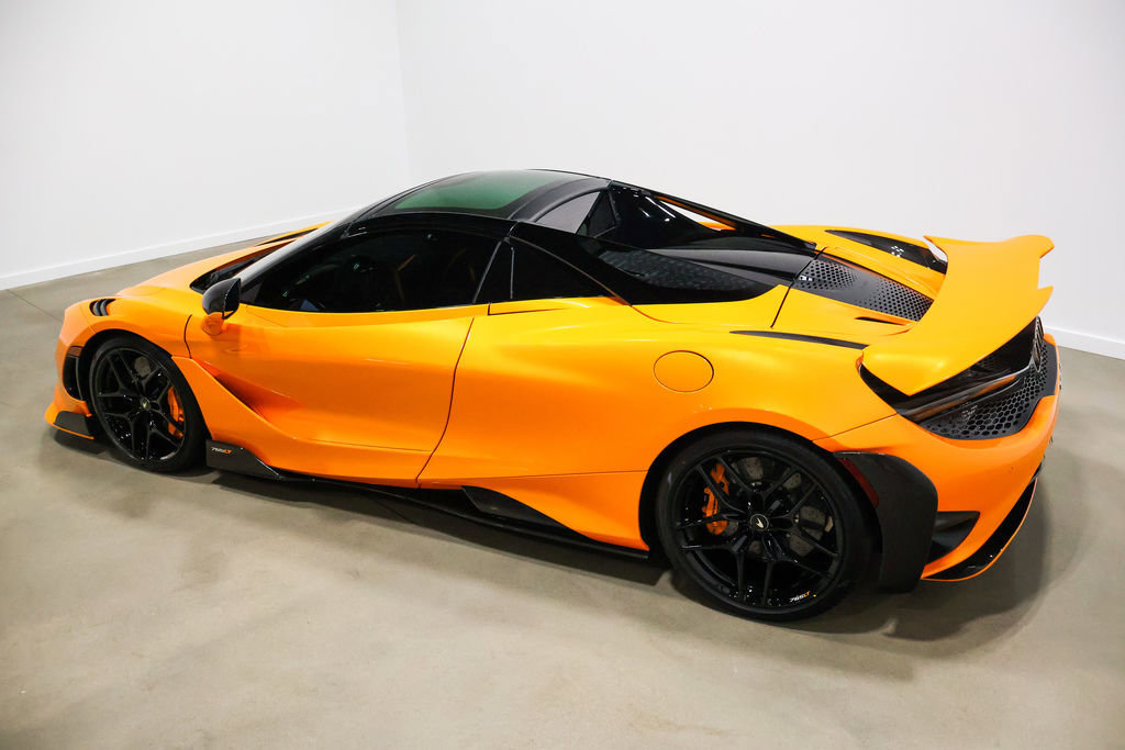 Used 2022 McLaren 765LT photo 19