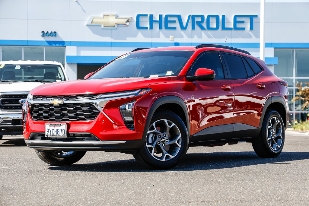 Used 2026 Chevrolet Trax LT w/ LT Convenience Package