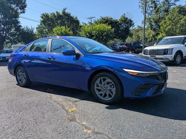 Used 2024 Hyundai Elantra SEL