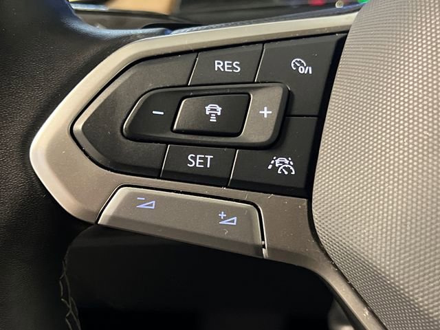 2024 Volkswagen Atlas SE