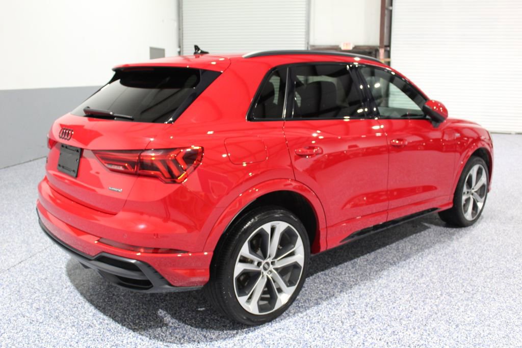 2022 Audi Q3 2.0T Premium Plus