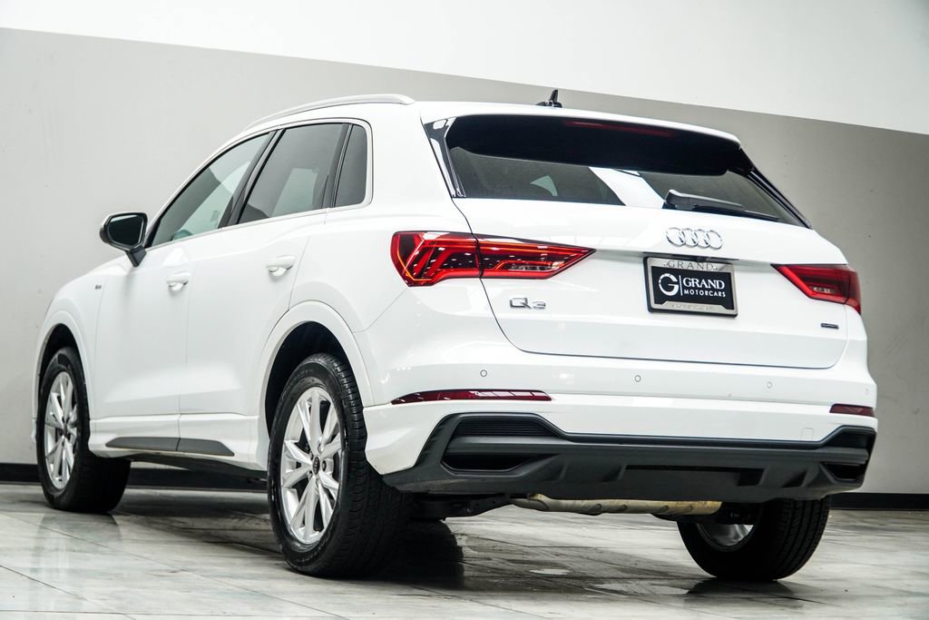 2025 Audi Q3 2.0T Premium