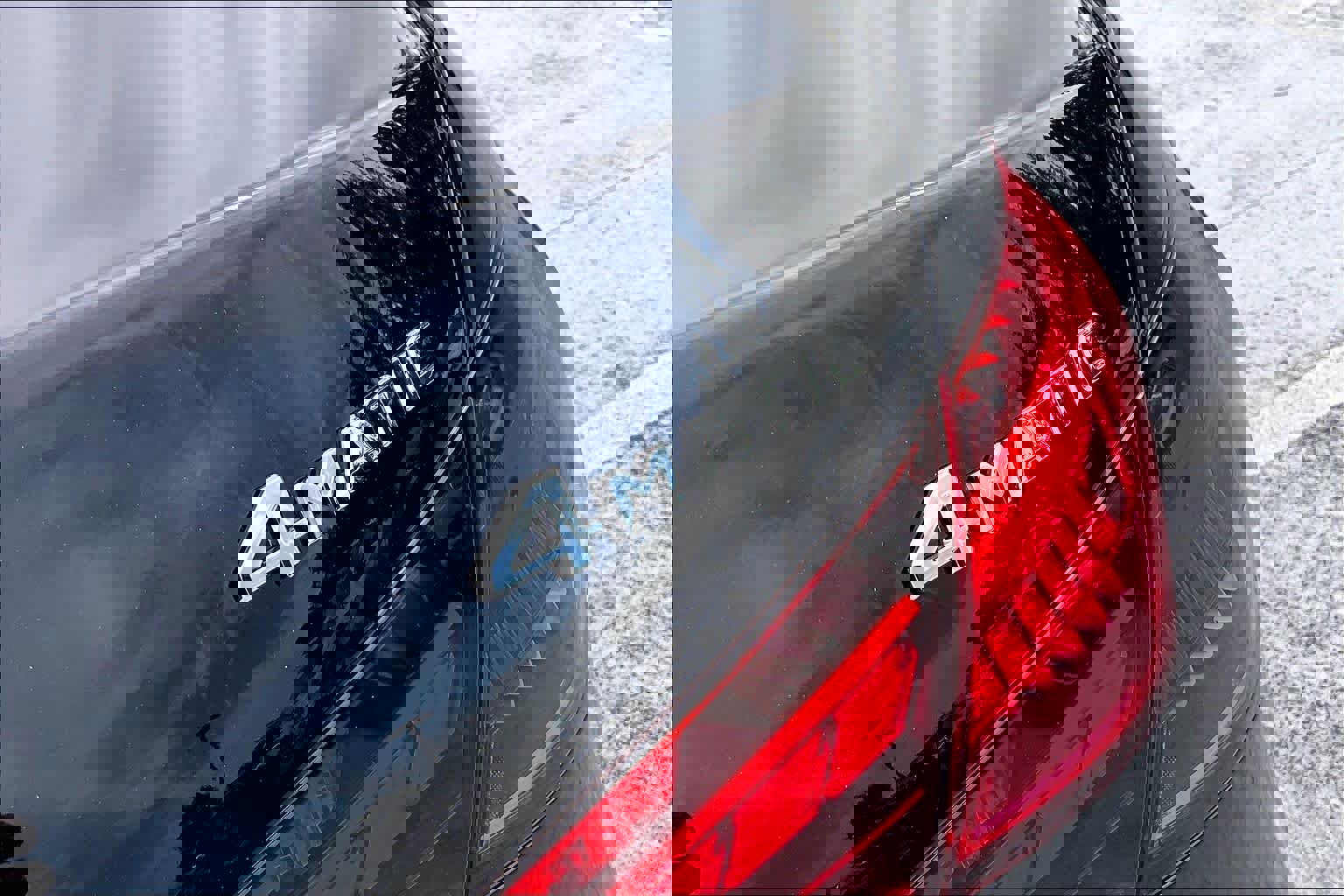 2025 Mercedes-Benz C 300 4MATIC Sedan