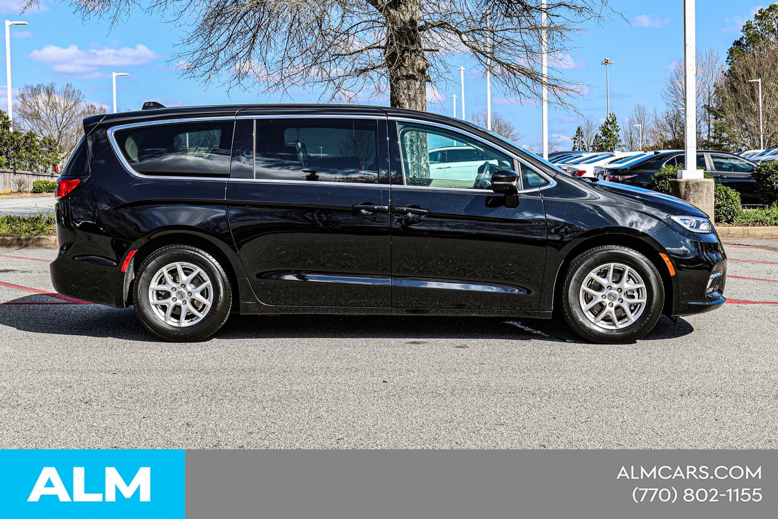 2024 Chrysler Pacifica Touring-L