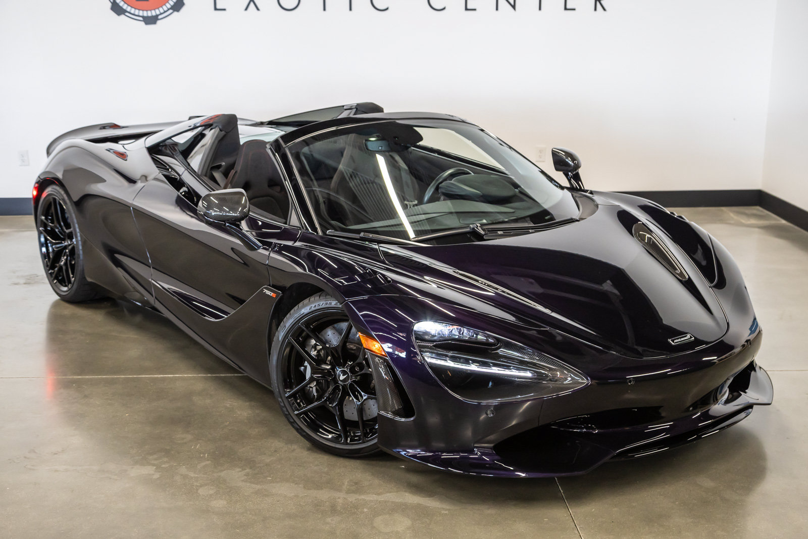 Used 2024 McLaren 750S Spider 2