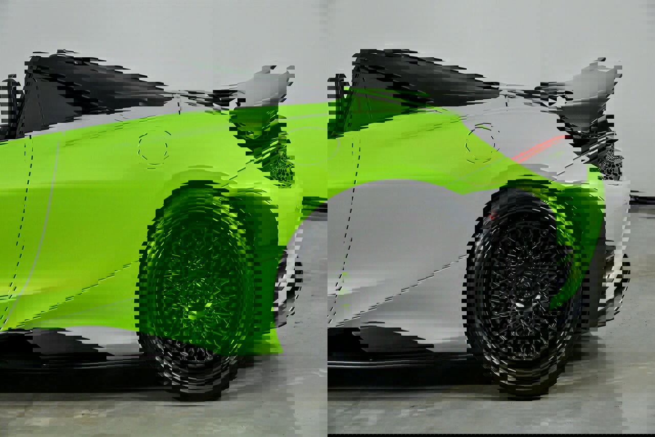 Used 2022 McLaren 765LT photo 11