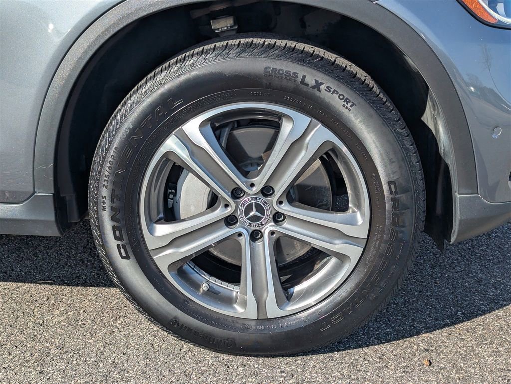 2022 Mercedes-Benz GLC 300