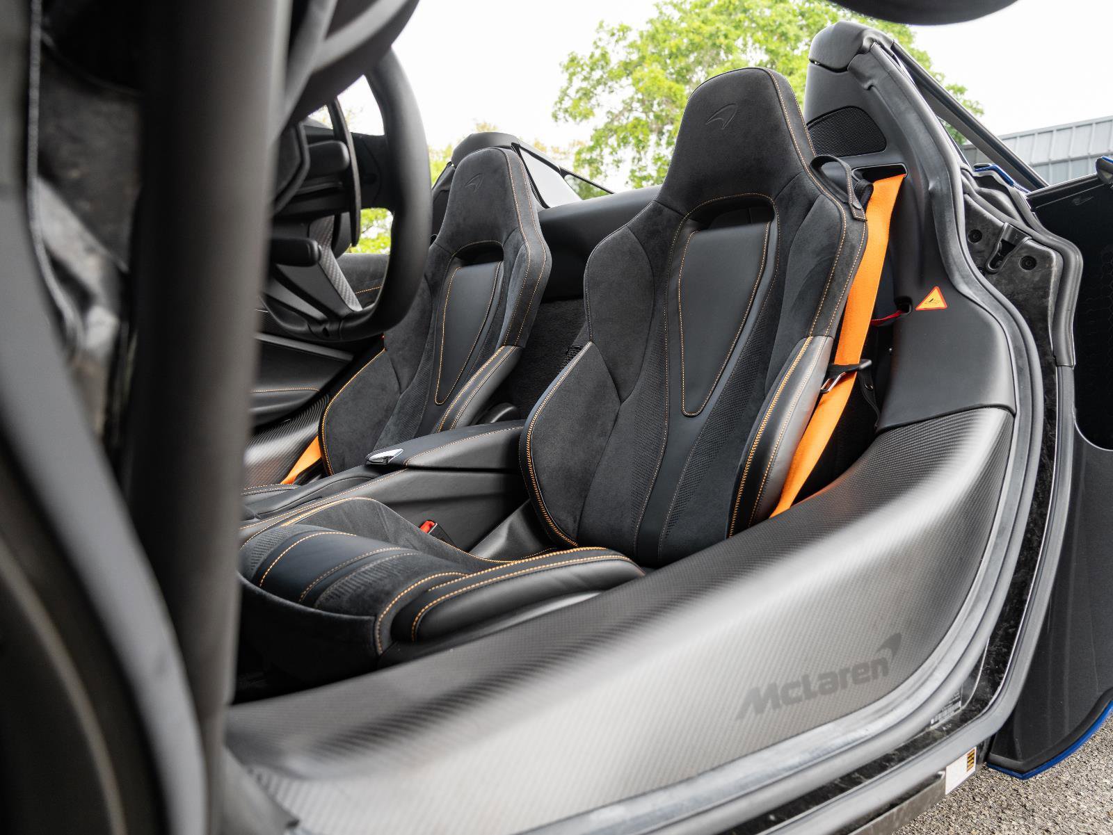 Used 2020 McLaren 720S Luxury photo 6