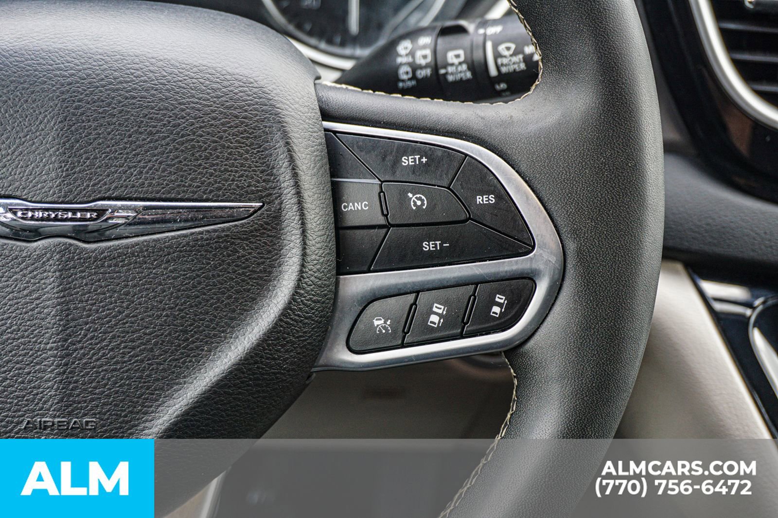 2024 Chrysler Pacifica Touring-L