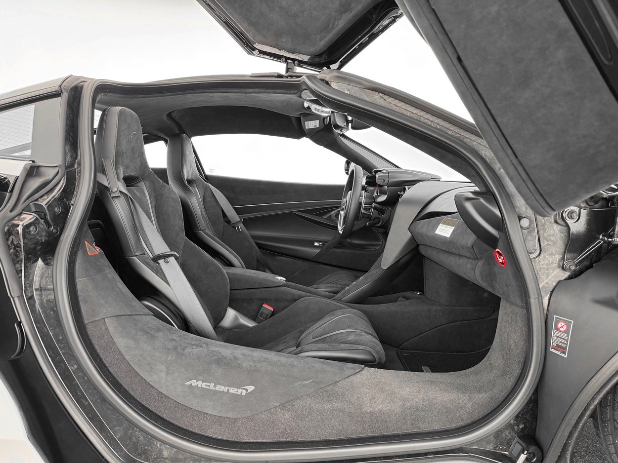 Used 2026 McLaren 750S photo 25