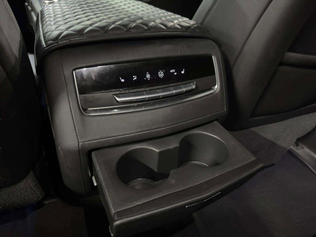 2021 Cadillac Escalade Luxury