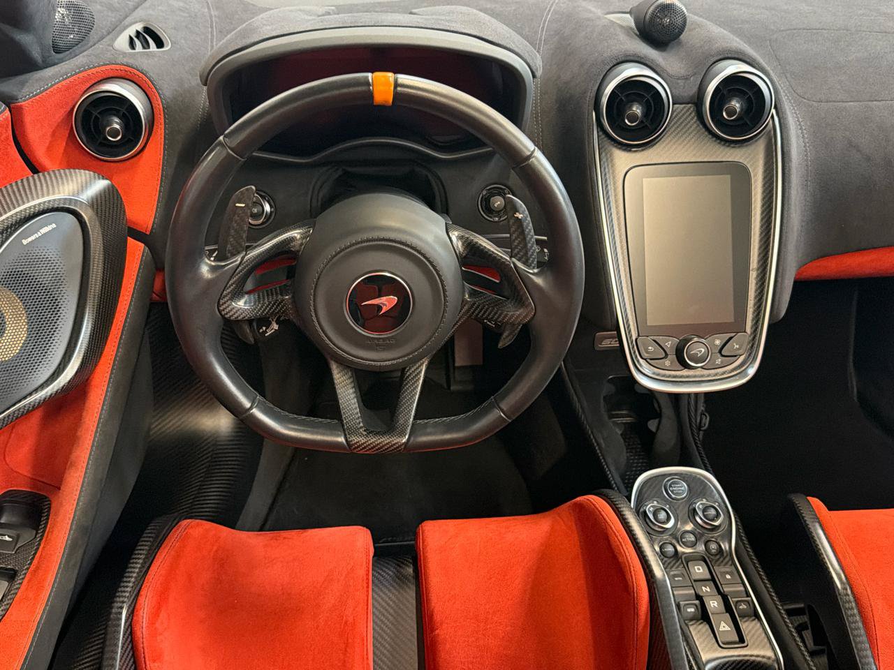 Used 2020 McLaren 600LT Spider photo 16