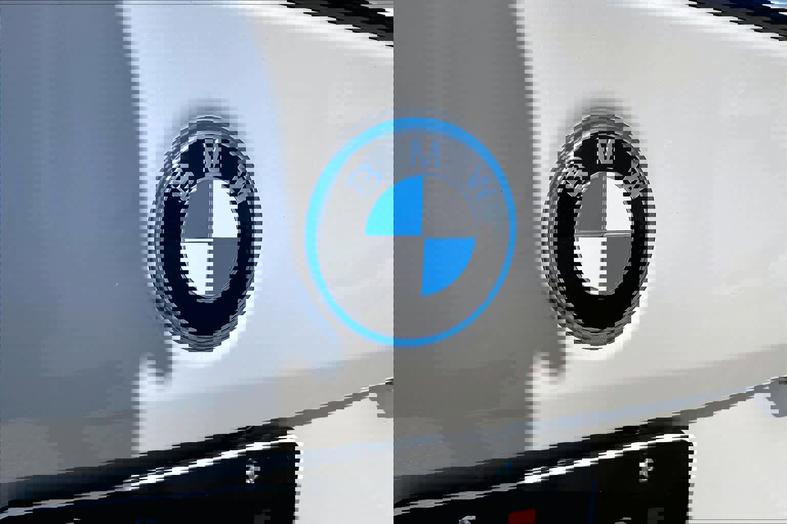 2026 BMW 550e xDrive