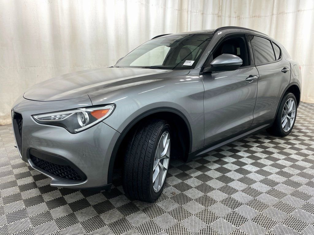2018 Alfa Romeo Stelvio Ti Sport