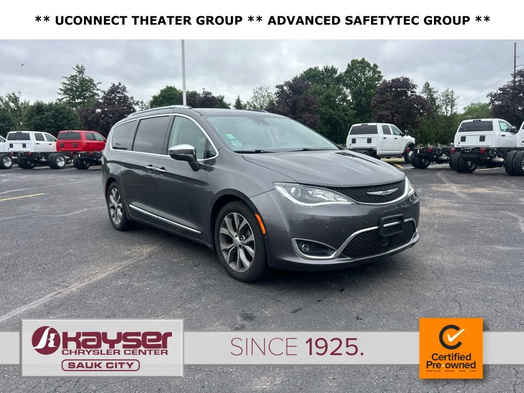 Used 2020 Chrysler Pacifica Limited w/ Tire & Wheel Group