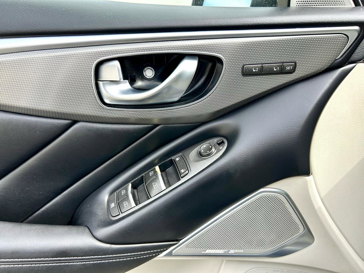 2017 INFINITI Q50 Red Sport 400