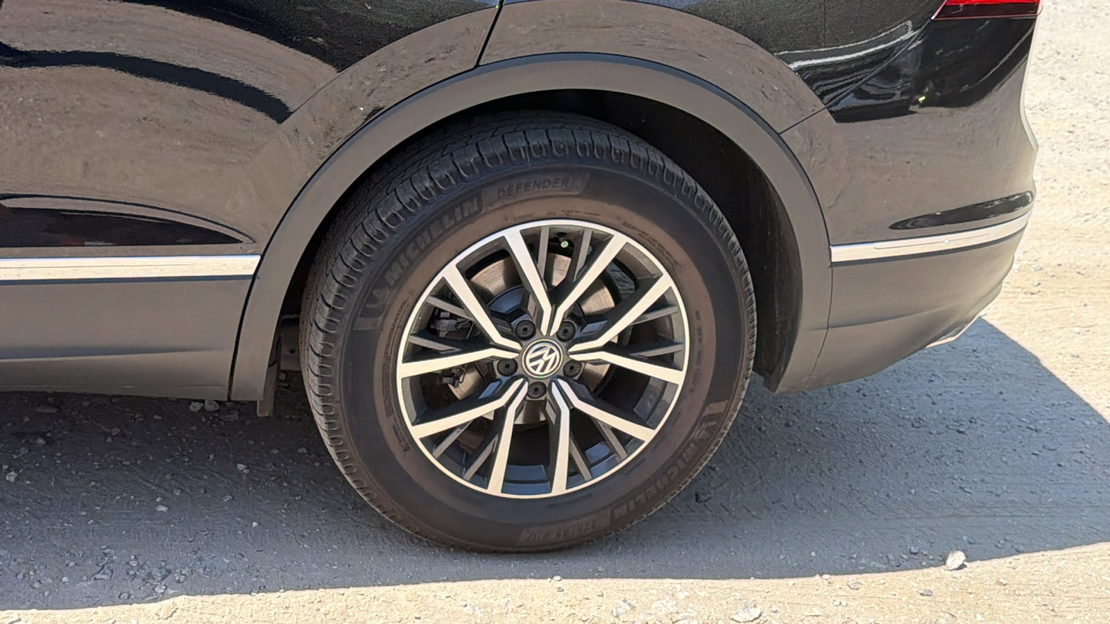 2020 Volkswagen Tiguan SE