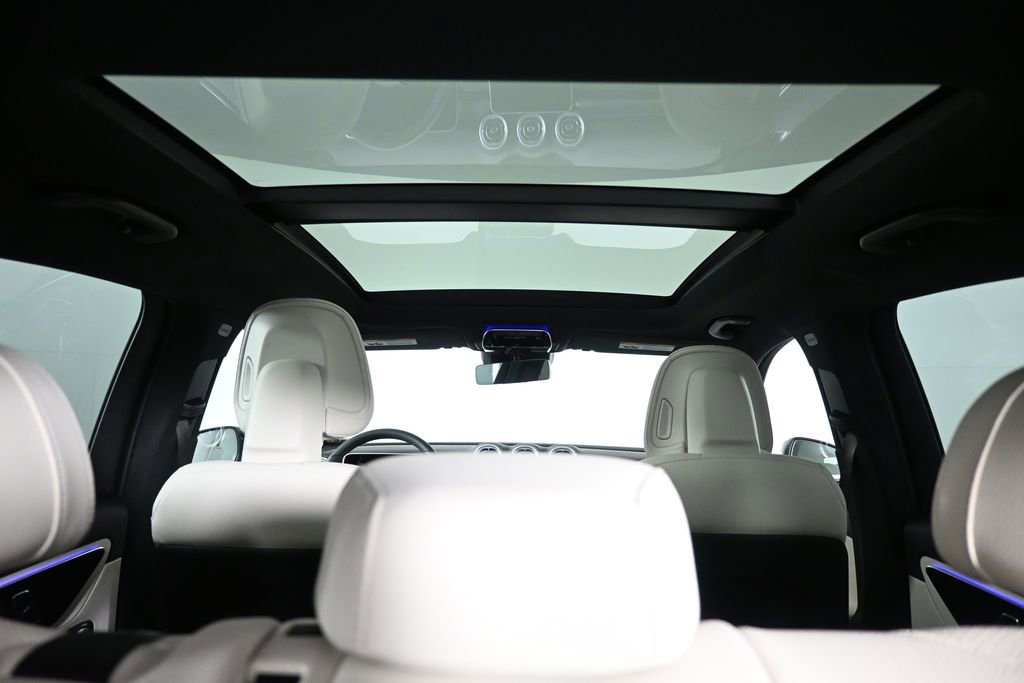 2026 Mercedes-Benz GLC 300