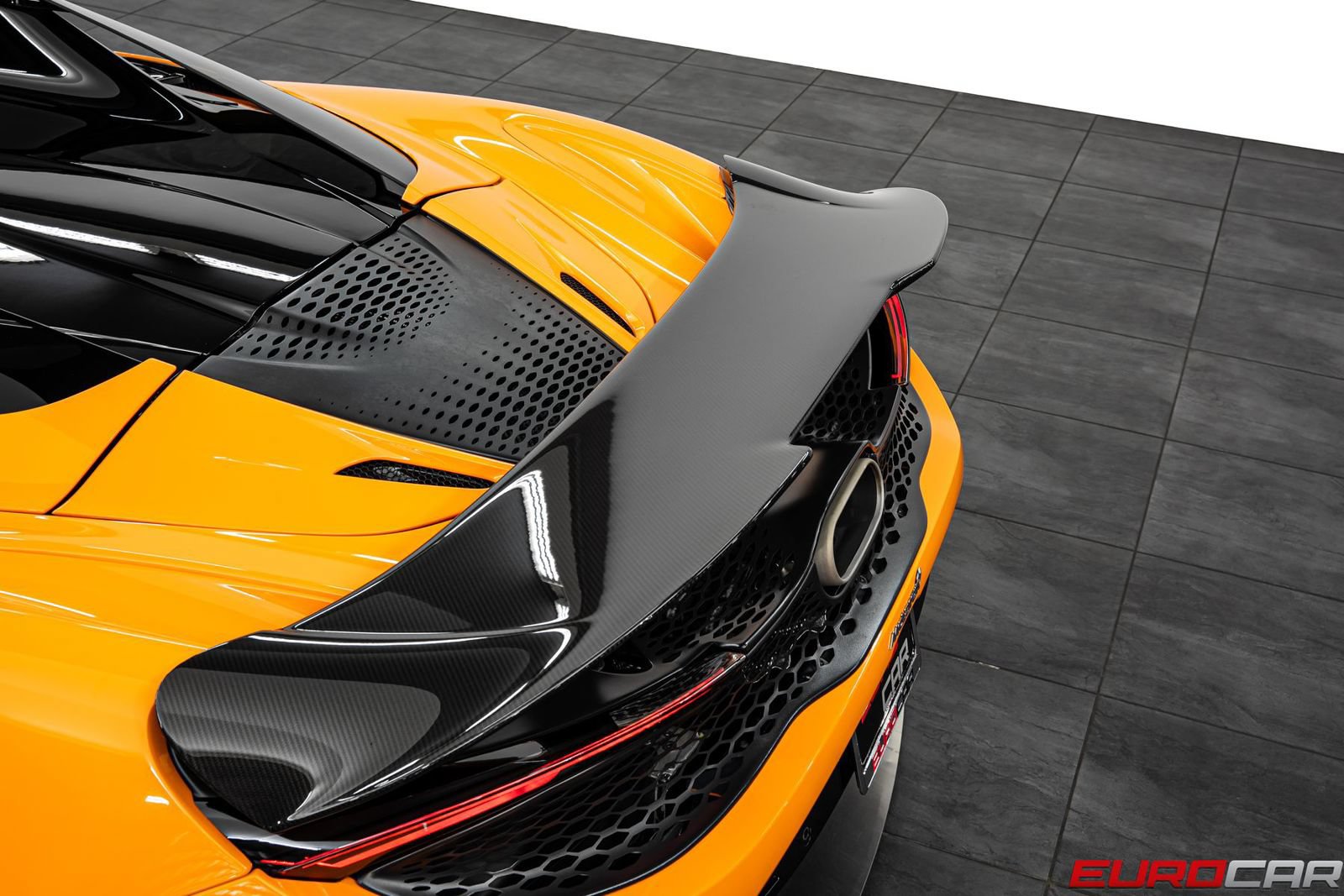Used 2026 McLaren 750S Spider photo 21