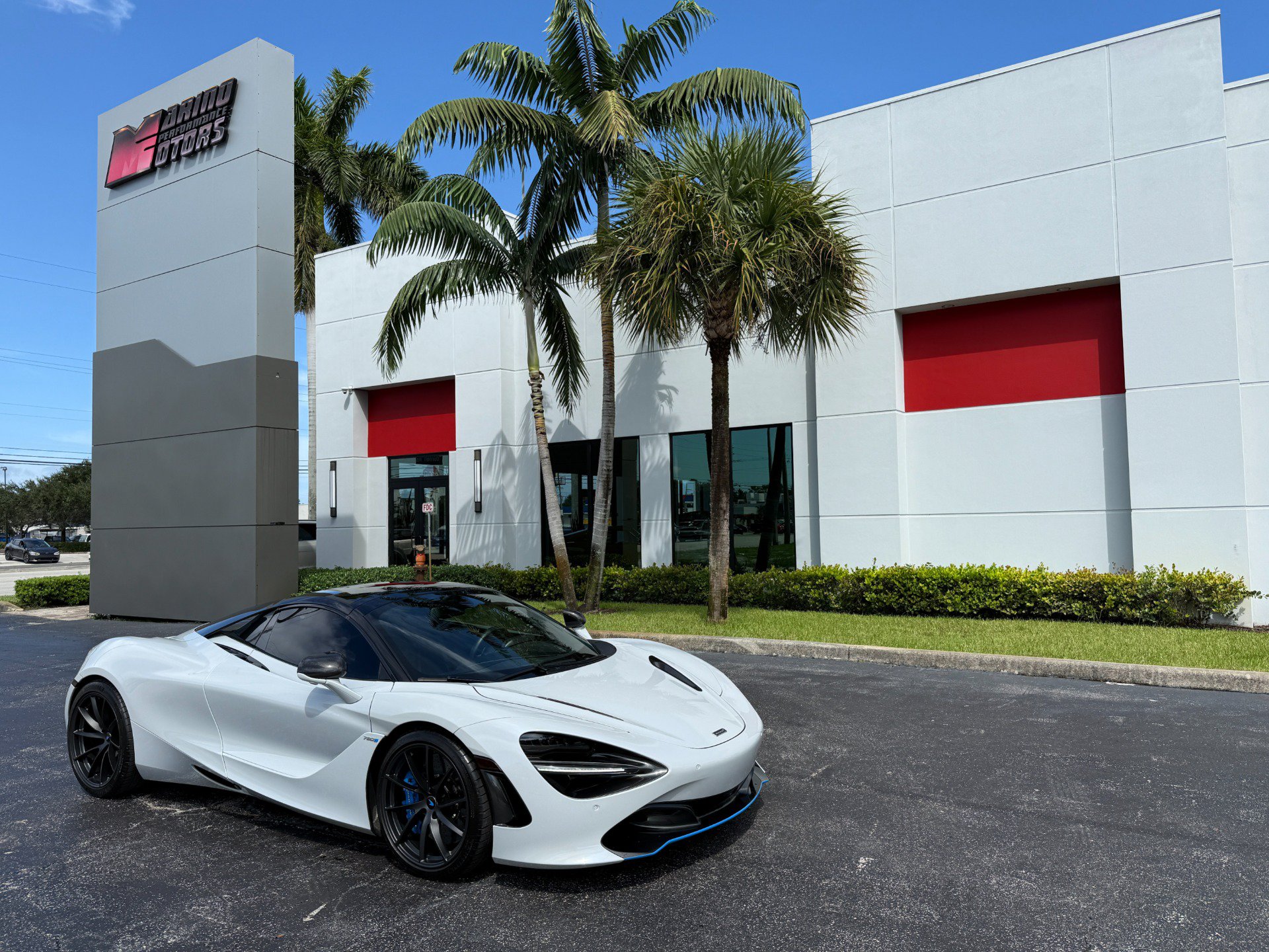 Used 2020 McLaren 720S Luxury photo 37