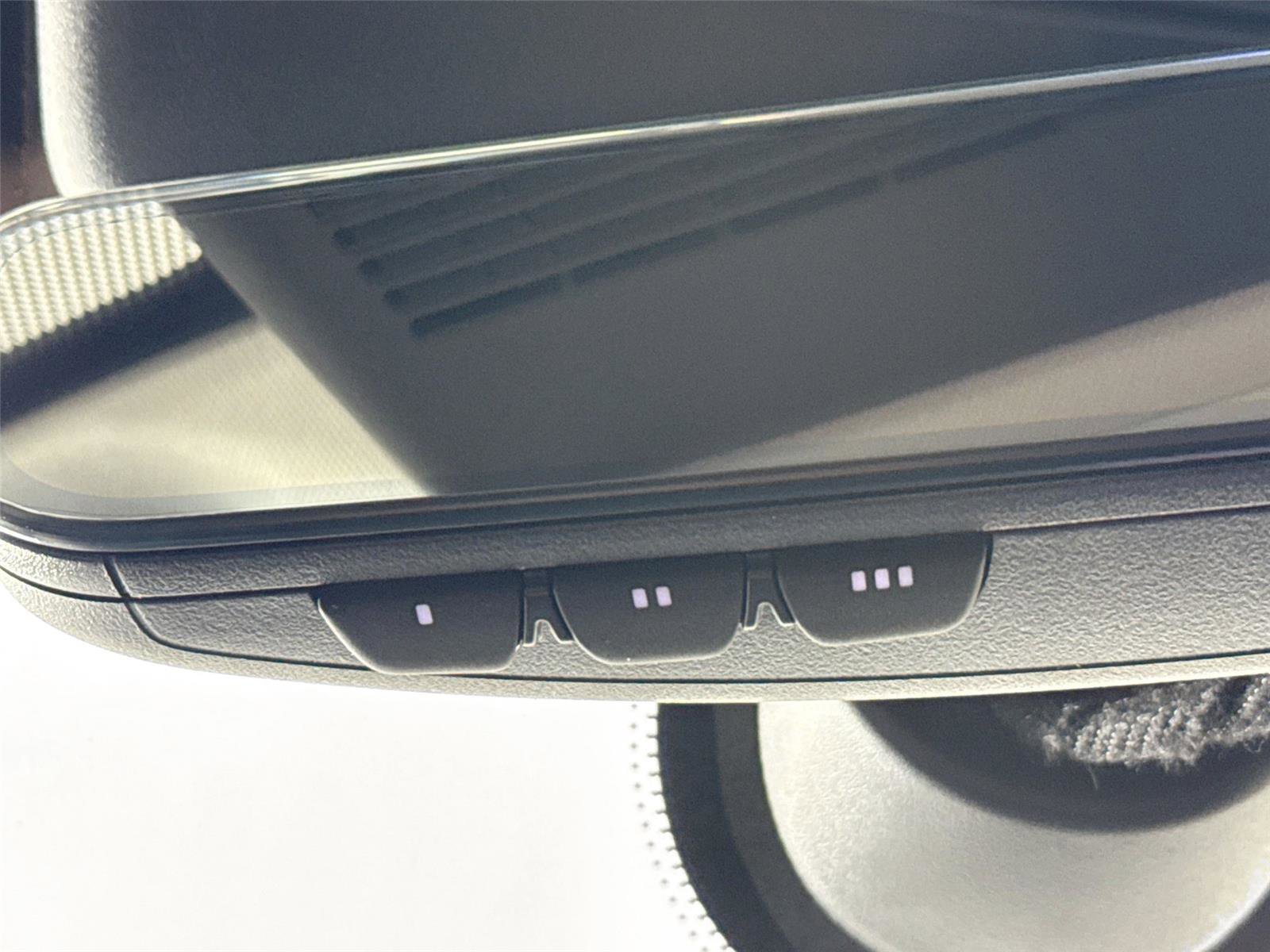 2023 INFINITI Qx50 Sensory