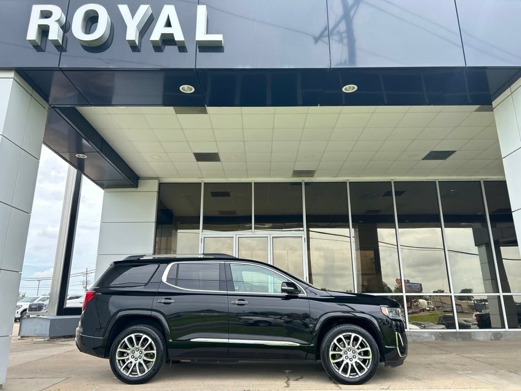 Used 2023 GMC Acadia Denali w/ Denali Technology Package