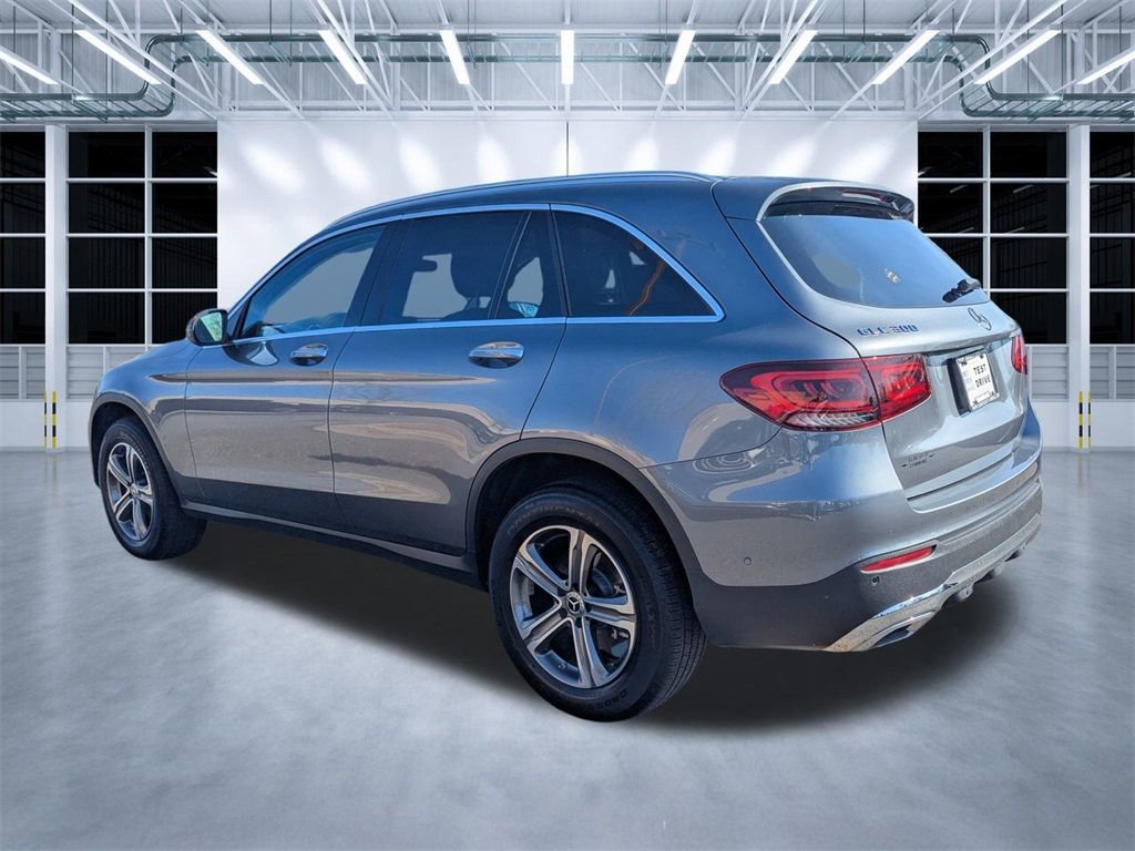 2022 Mercedes-Benz GLC 300