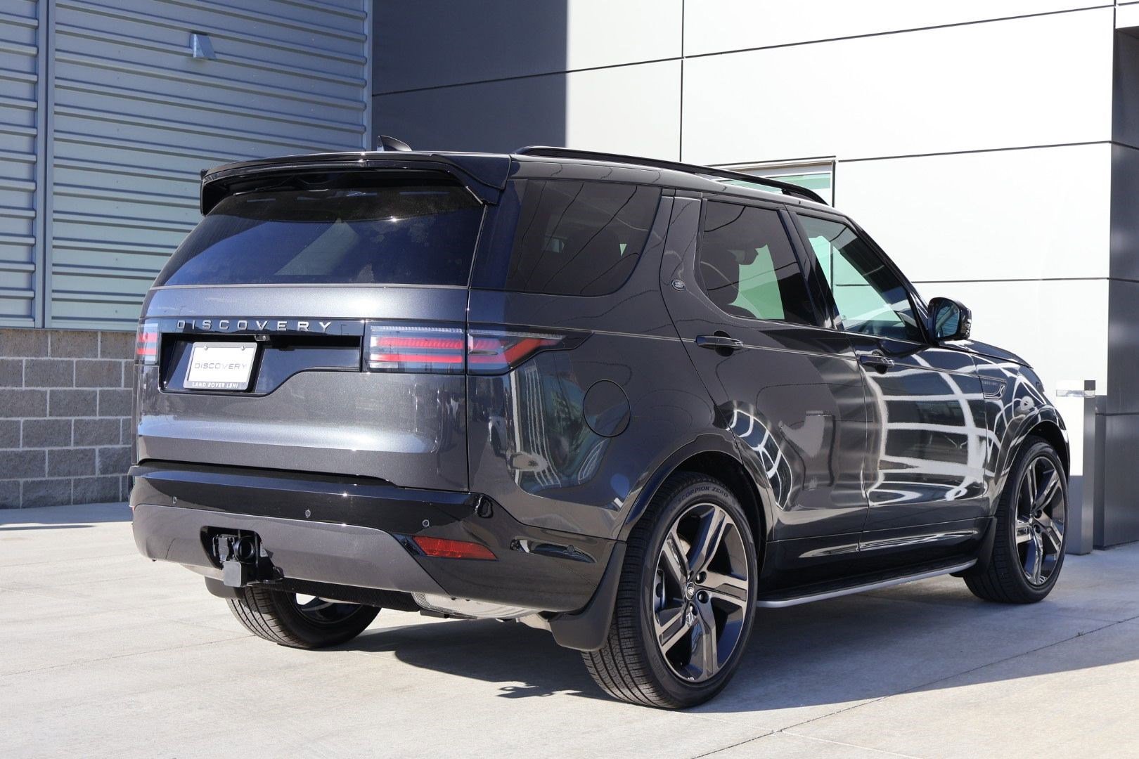 2026 Land Rover Discovery Dynamic SE