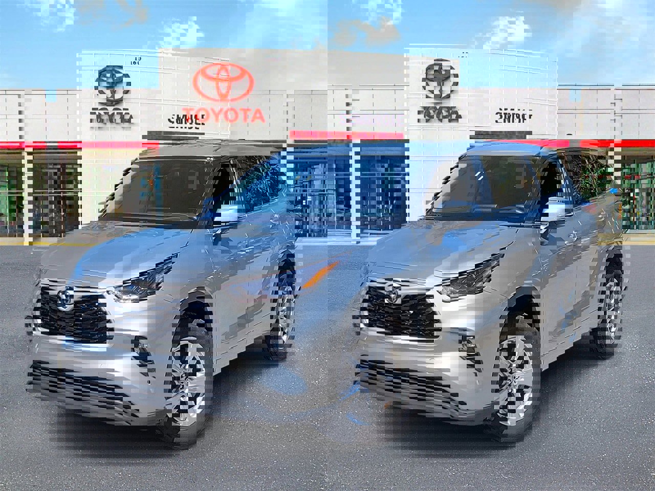 2024 Toyota Highlander LE