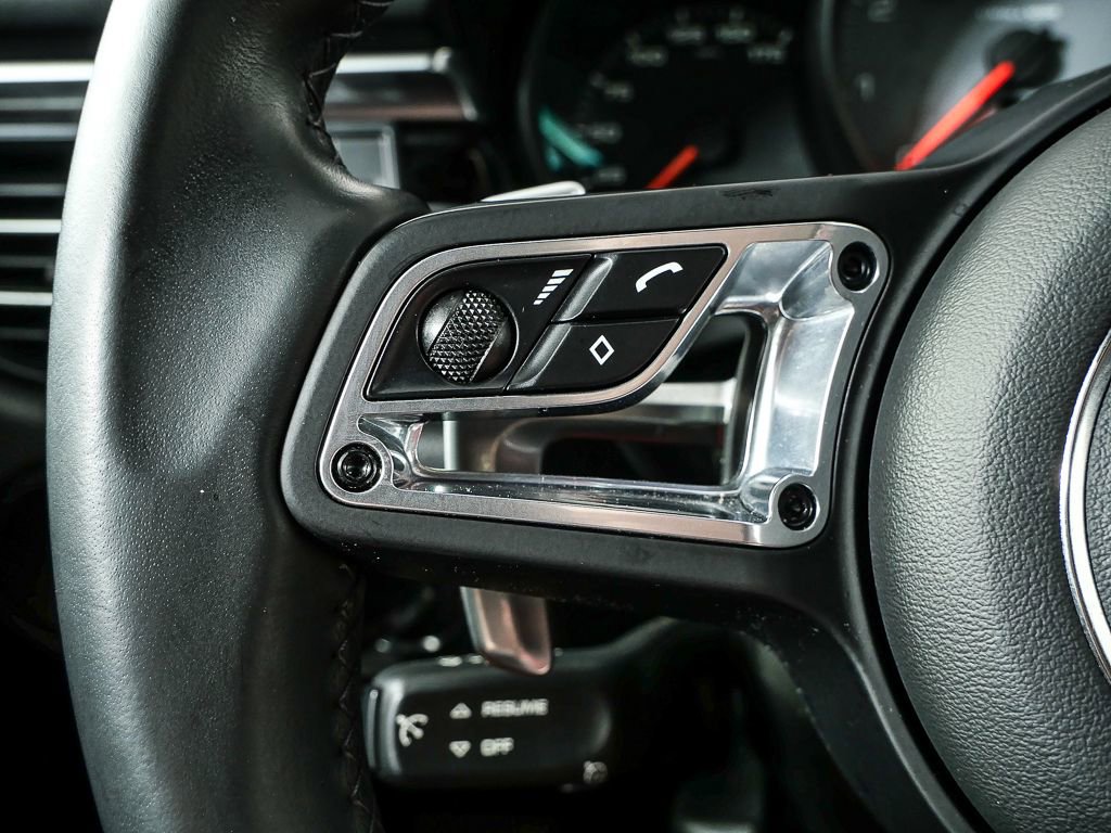 2021 Porsche Macan S