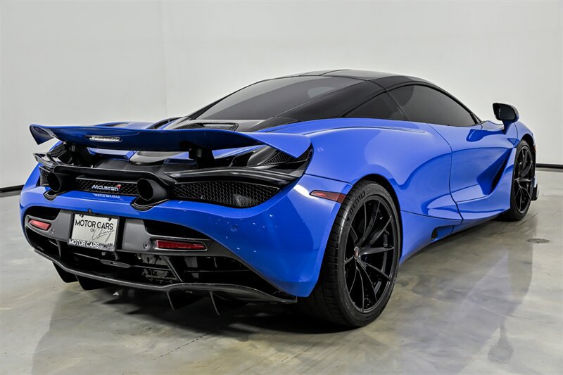 Used 2018 McLaren 720S photo 13