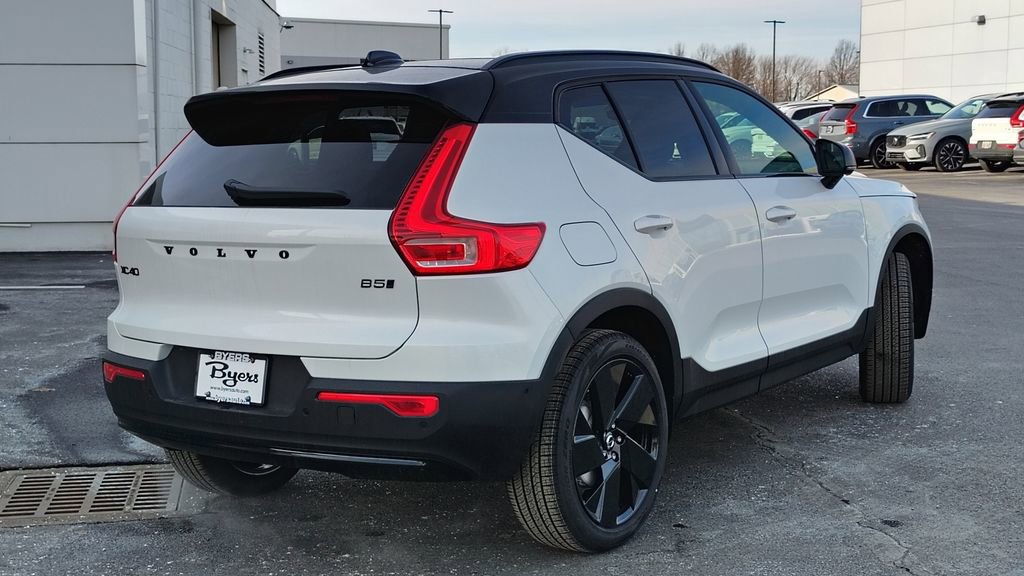 2026 Volvo Xc40 B5 Ultra