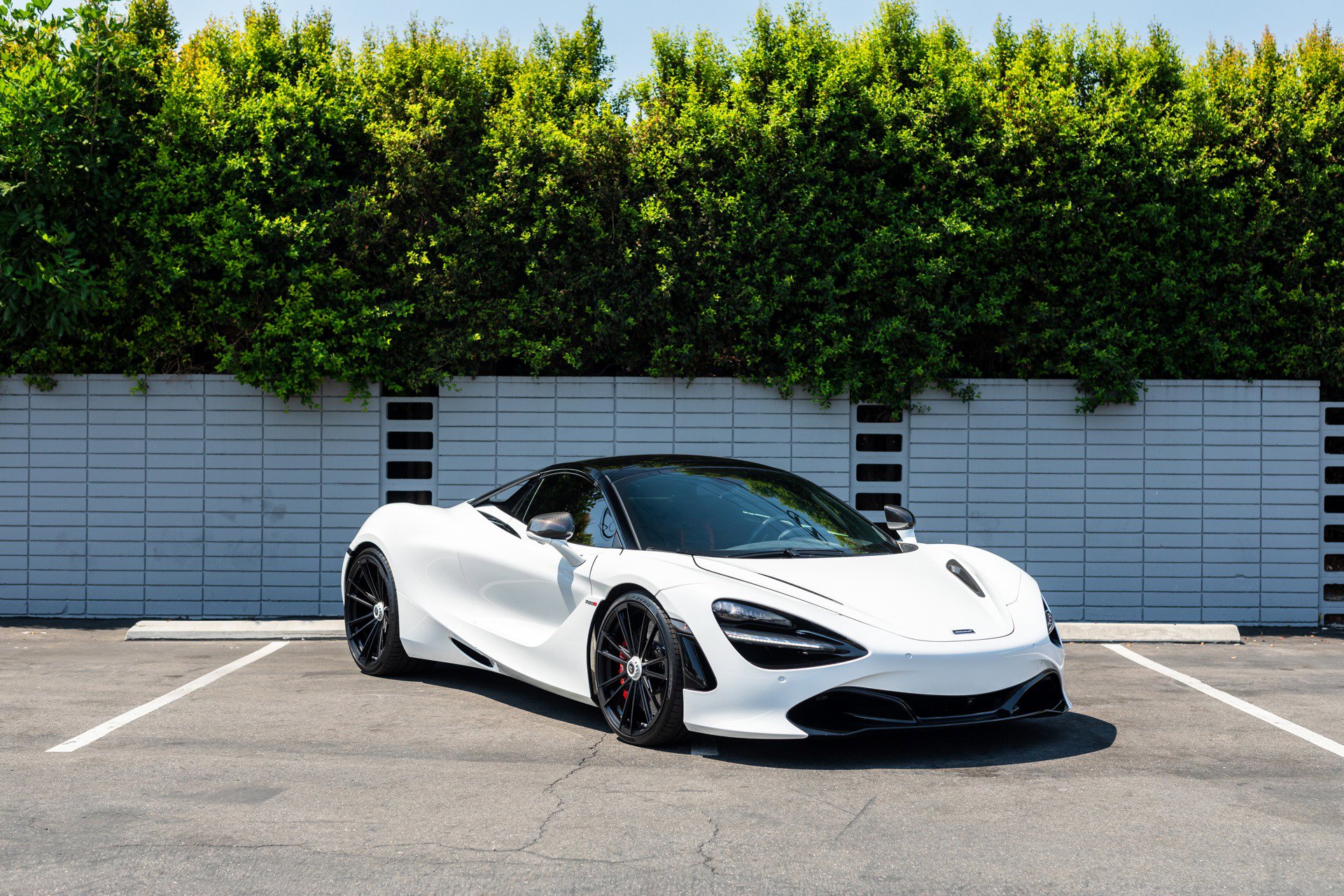 Used 2020 McLaren 720S Performance photo 26