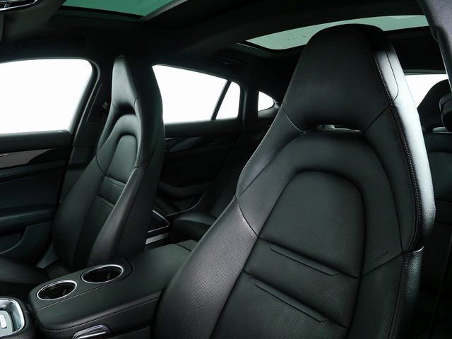 2023 Porsche Panamera