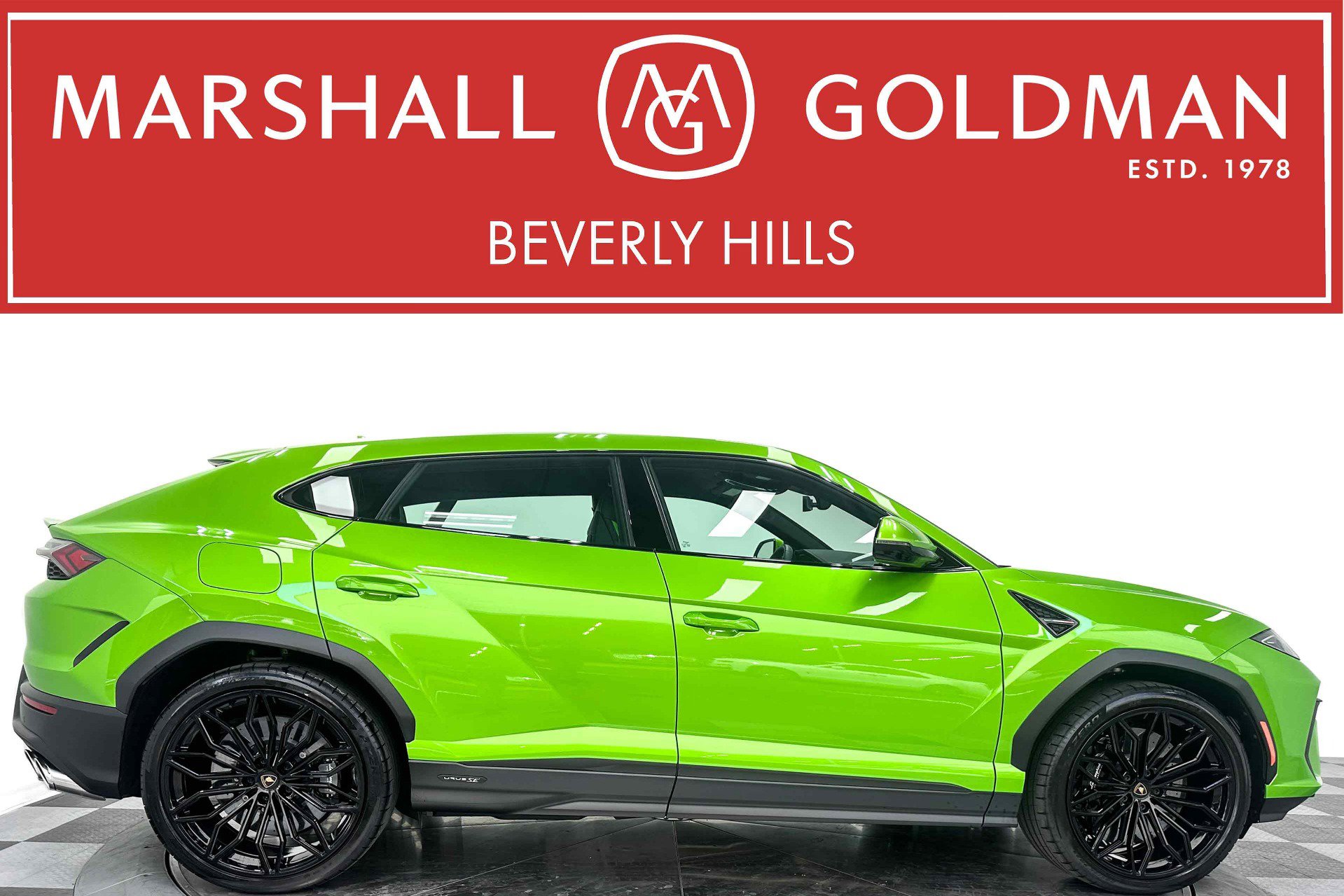Used 2025 Lamborghini Urus SE