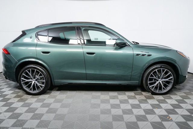 2026 Maserati Grecale Modena