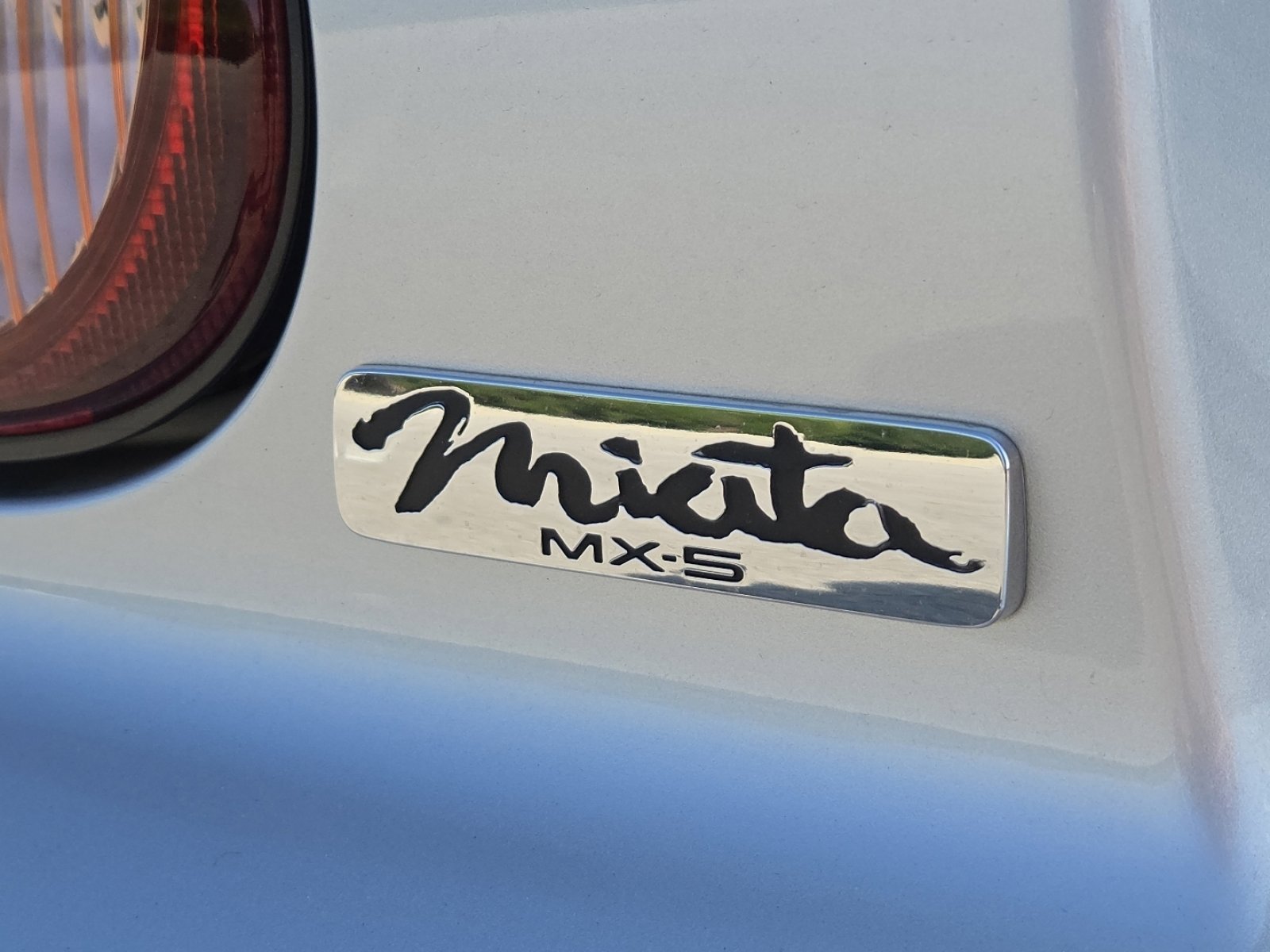 2003 MAZDA MX-5 Miata
