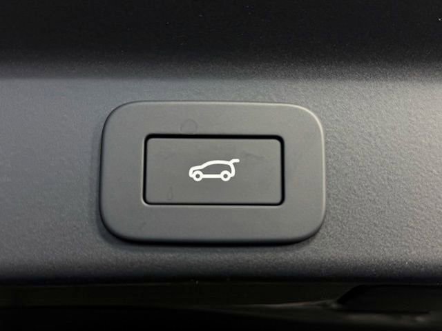 2026 Jaguar F-Pace R-Dynamic S